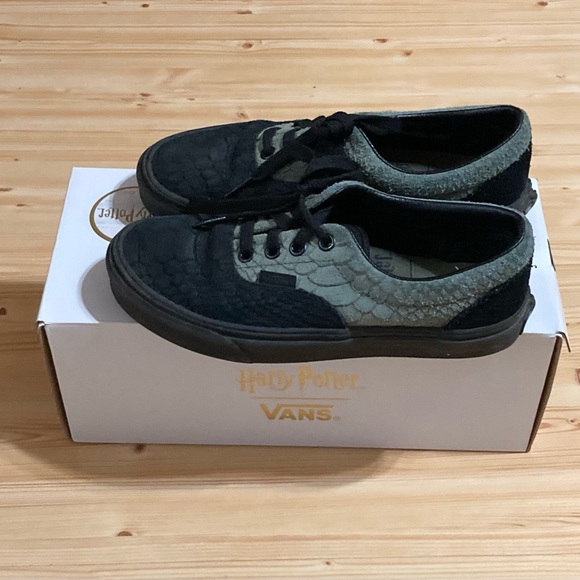 Vans x Harry Potter Slytherin Snake Print Sneakers Women’s 6 Men’s 4.5 - Picture 3 of 8